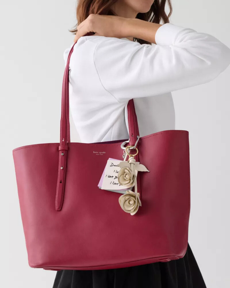 charmed love notes - pingente para bolsa creme multicolorido