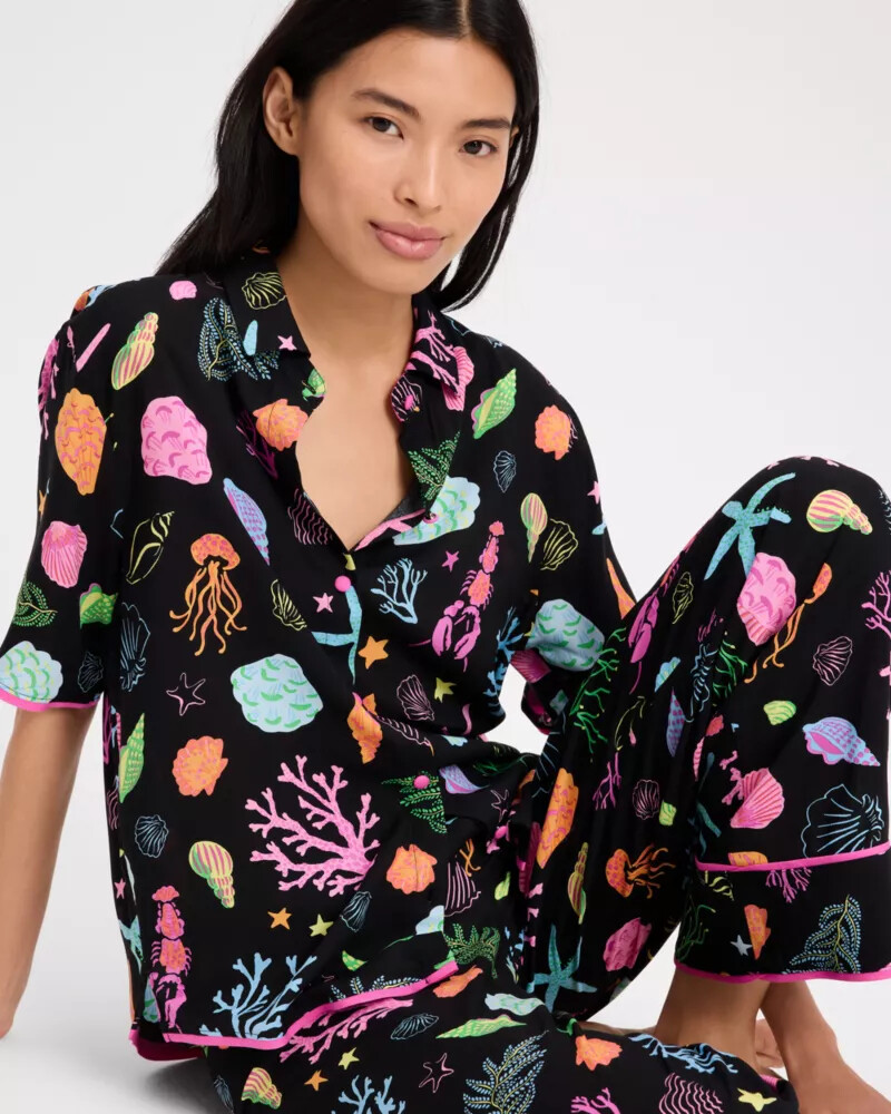 conjunto de pijama comprido preto multicolorido
