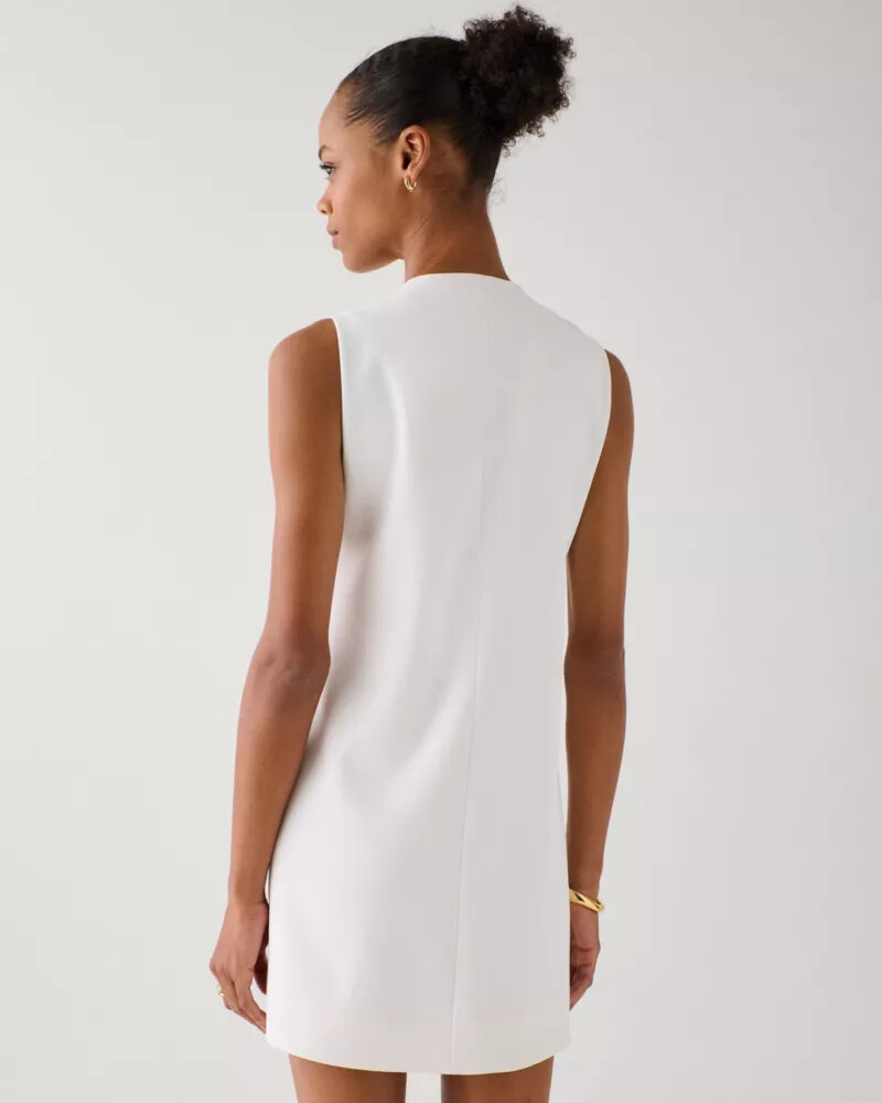 creme para vestido evasê com estampa de vieira