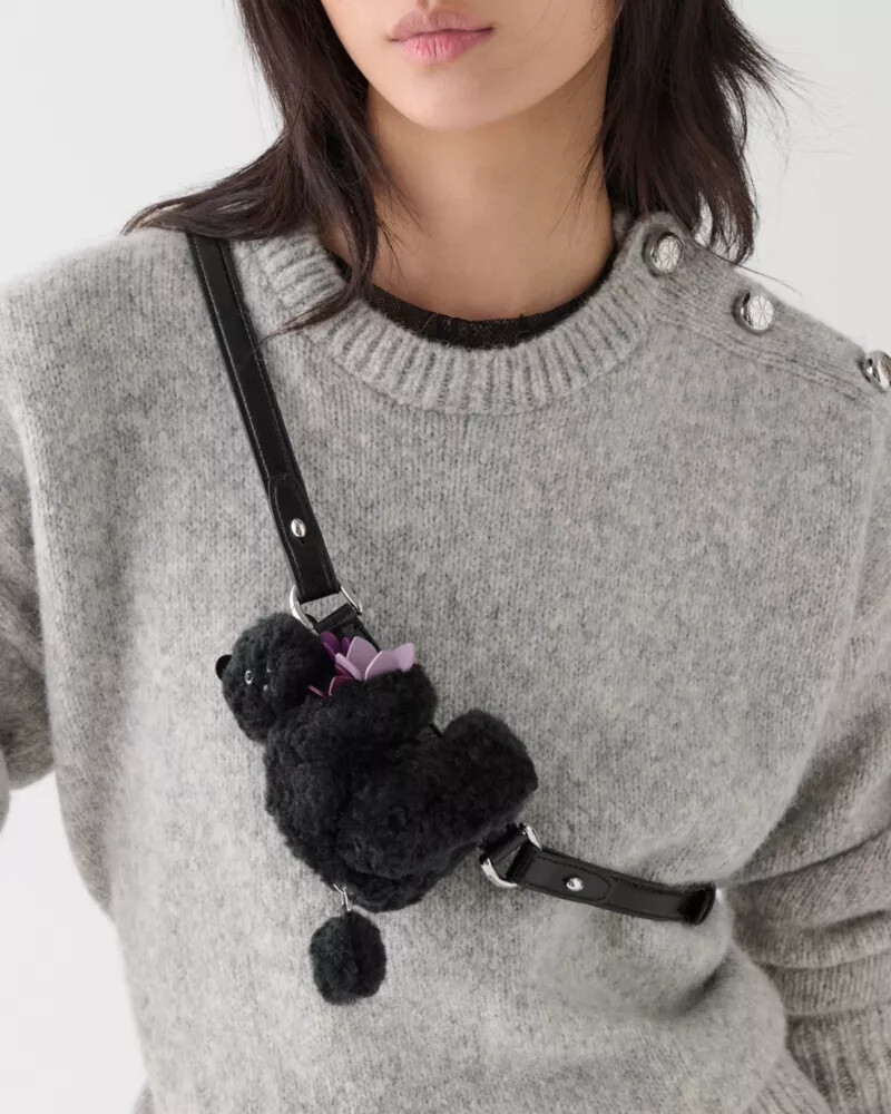 bolsa transversal duo shearling bear preta multicolorida