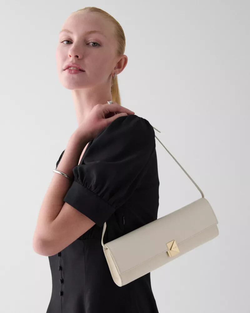 bolsa de ombro mini macia deco cor leite de caju