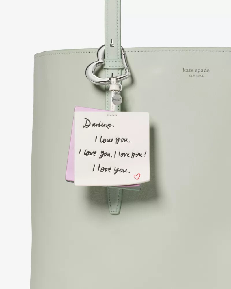 charmed love notes - pingente para bolsa creme multicolorido