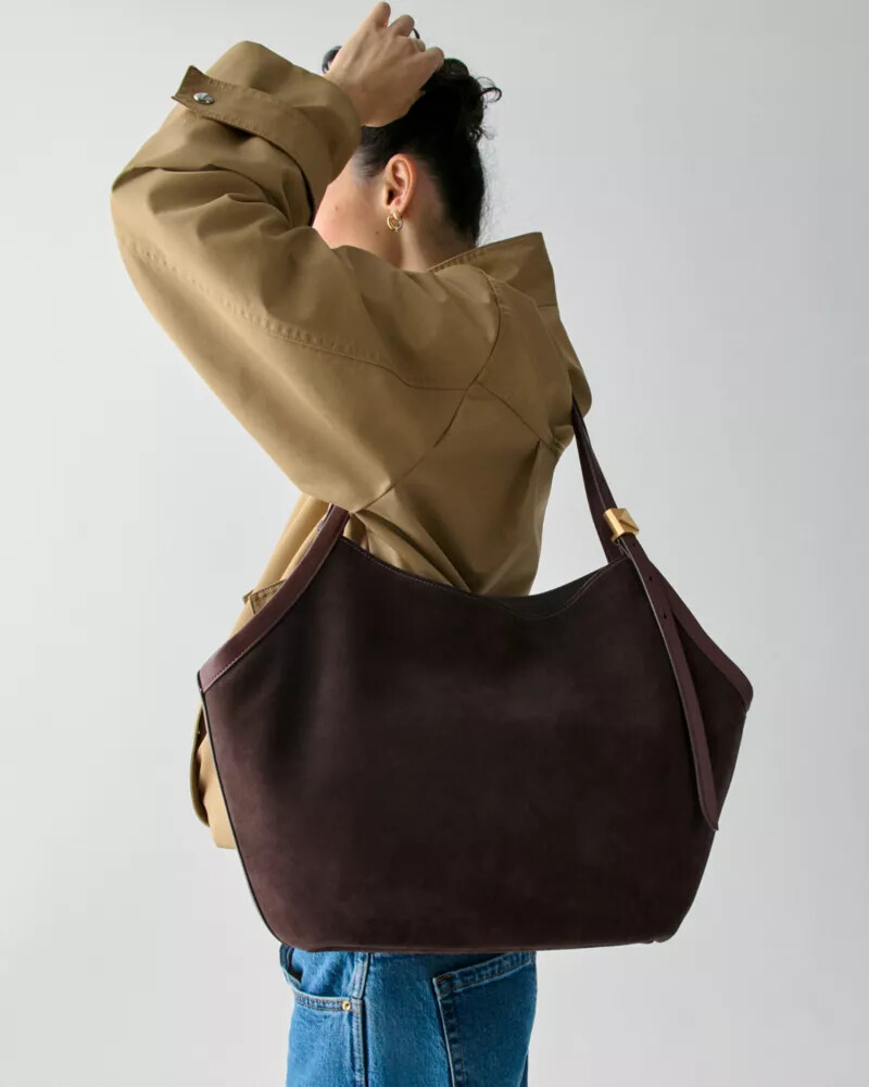 bolsa tote tulipa em camurça decorativa - chocolate quente