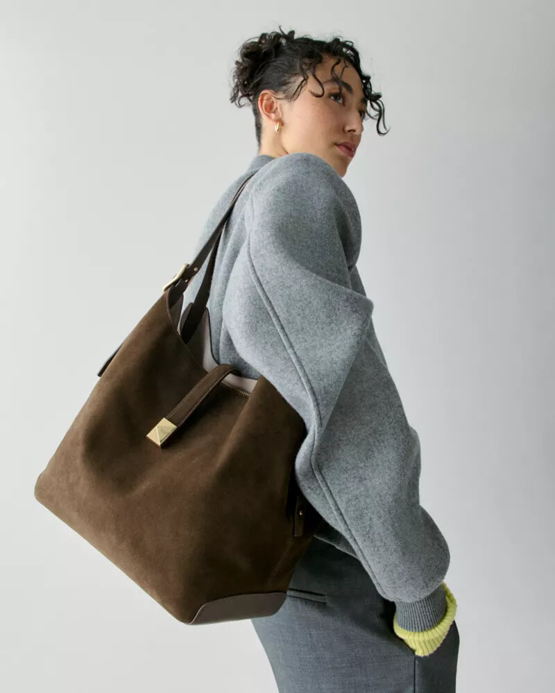 bolsa de ombro grande deco em camurça cor verde-sálvia queimado multicolorida