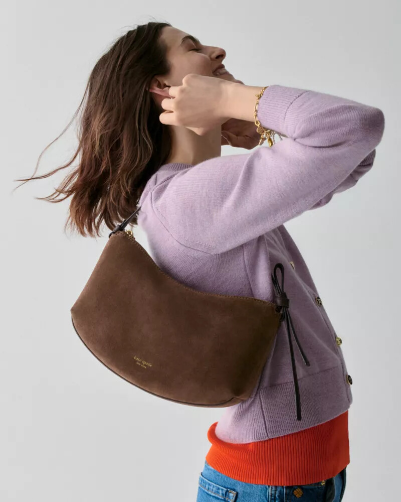 bolsa de ombro loop em camurça modelo hot fudge multi