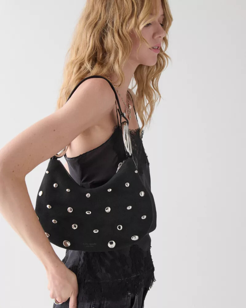 bolsa bracelete com tachas preta