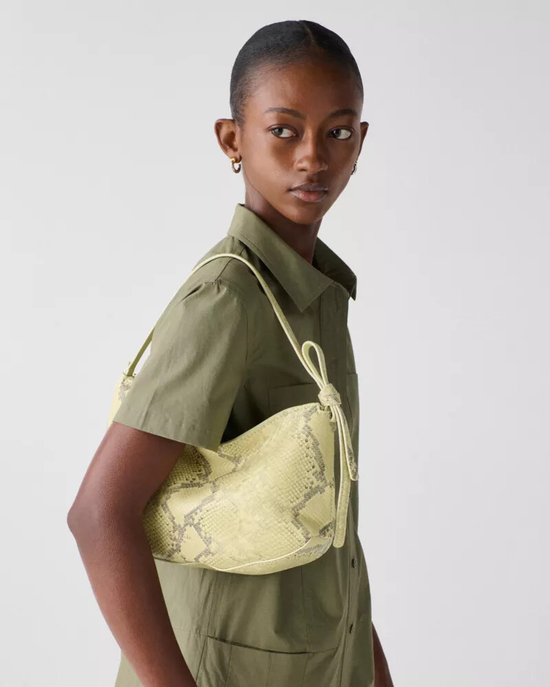 bolsa de ombro loop snake com relevo cor limão claro