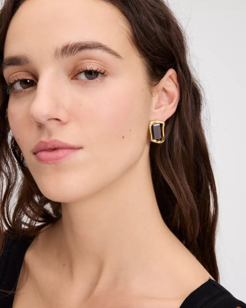 brincos de vidro fundido com várias estampas