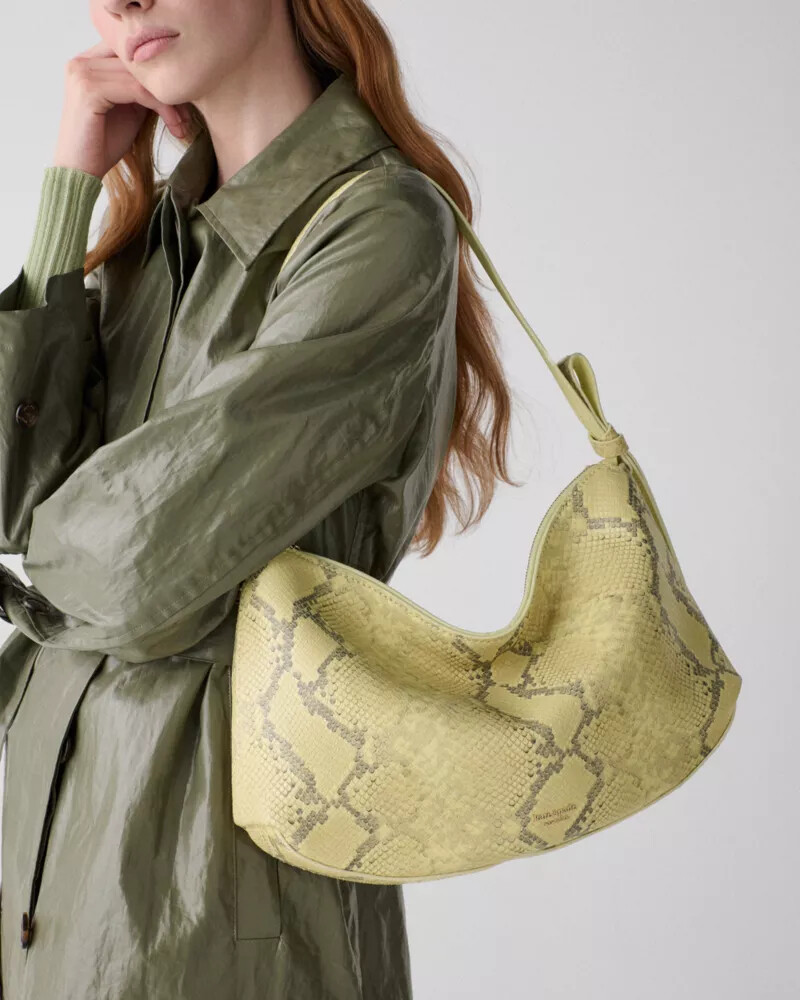 bolsa de ombro grande loop snake com relevo cor limão claro.