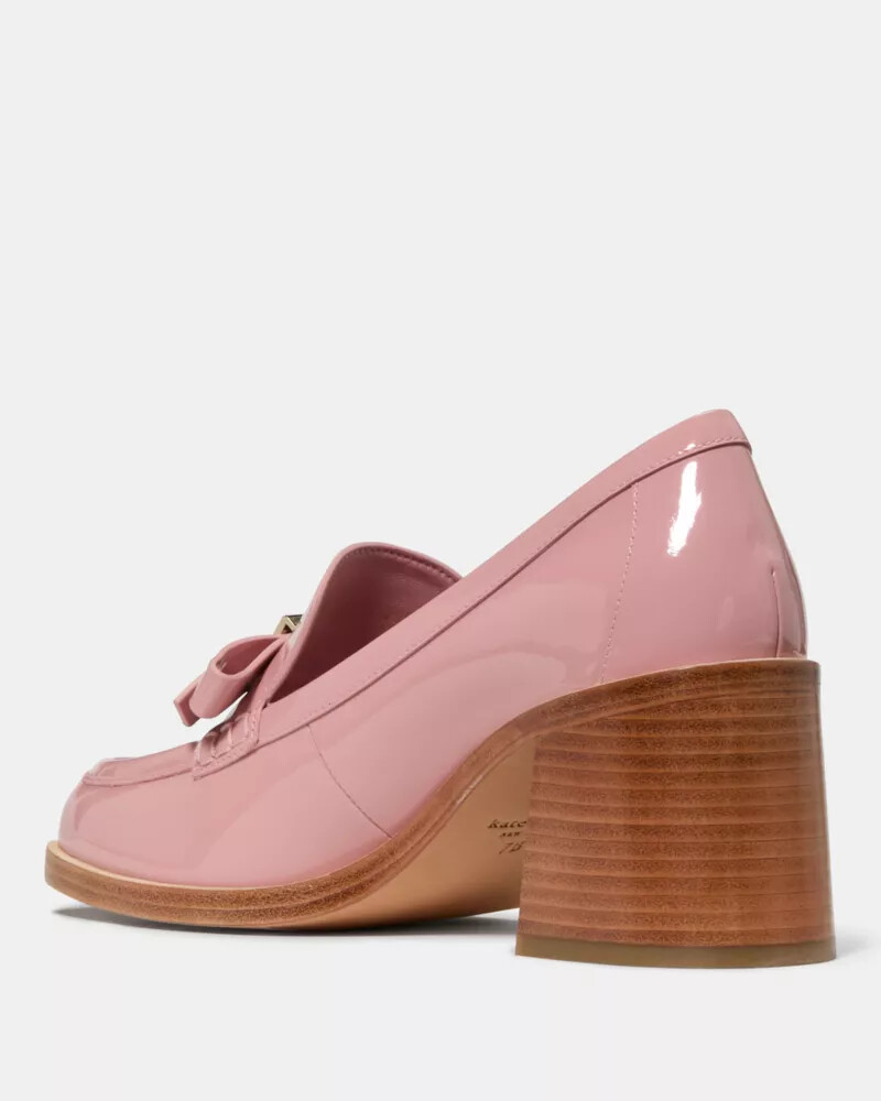 mocassim de salto com laço decorativo rosa barre