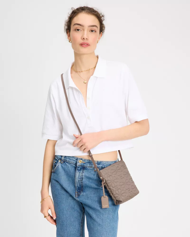 bolsa transversal pequena acolchoada tilly com estampa de paisagem urbana